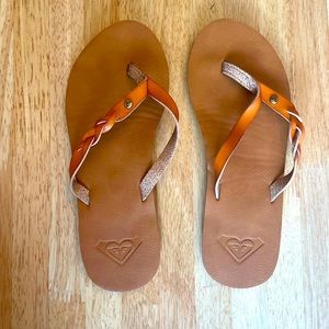 (🧡 $2 when you bundle) Roxy Sandals, 6.5